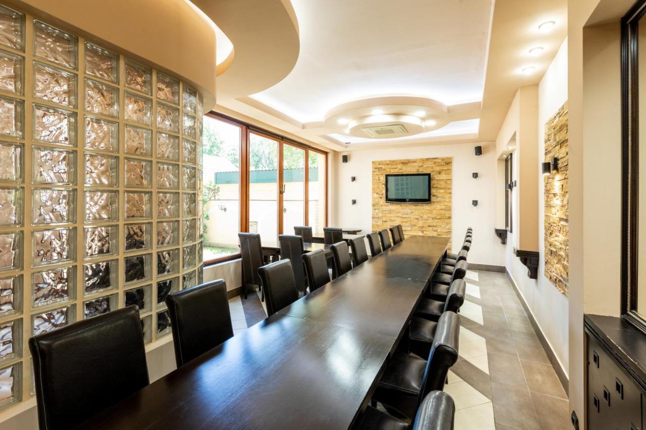 Hotel Vila Lago Palic Ngoại thất bức ảnh