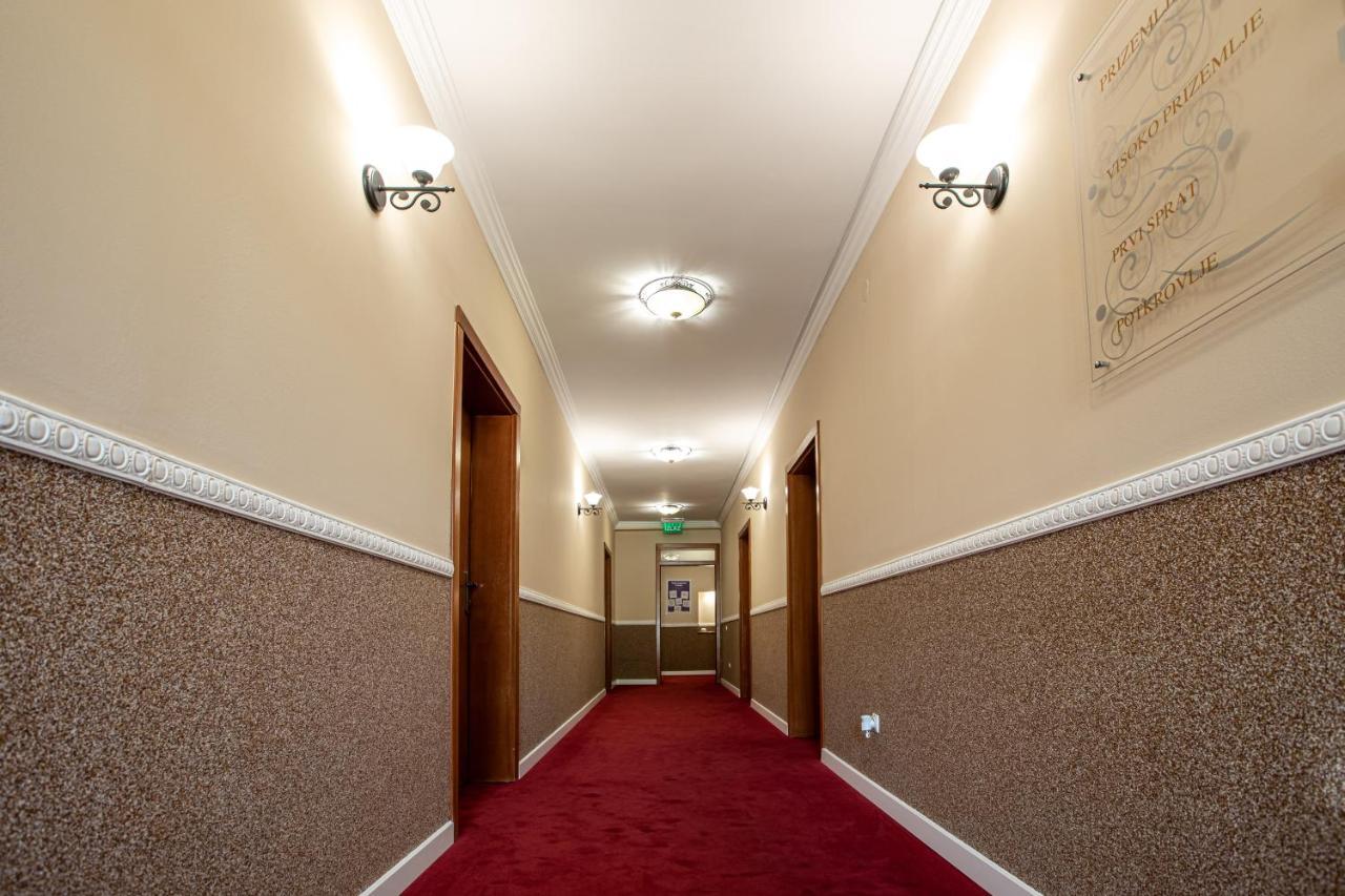 Hotel Vila Lago Palic Ngoại thất bức ảnh