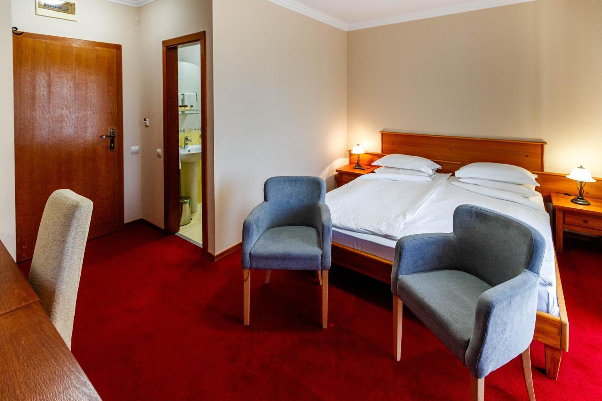 Hotel Vila Lago Palic Ngoại thất bức ảnh