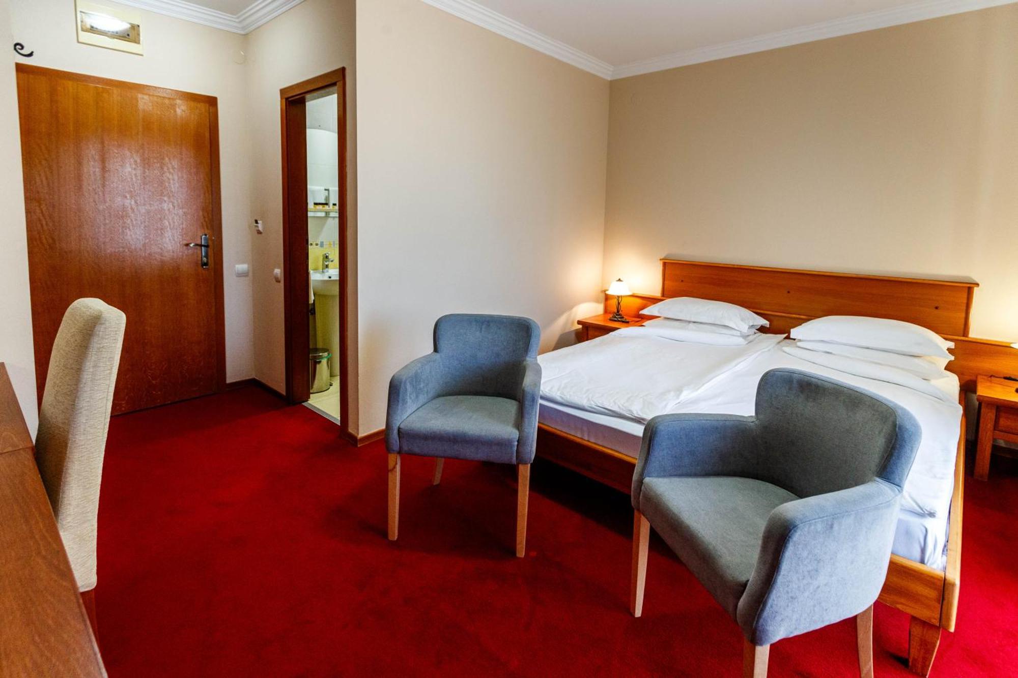 Hotel Vila Lago Palic Ngoại thất bức ảnh