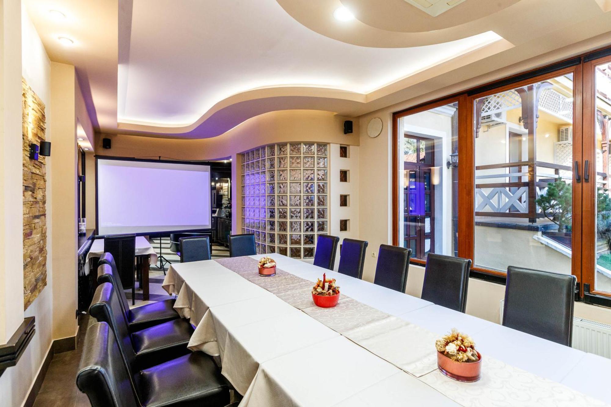 Hotel Vila Lago Palic Ngoại thất bức ảnh